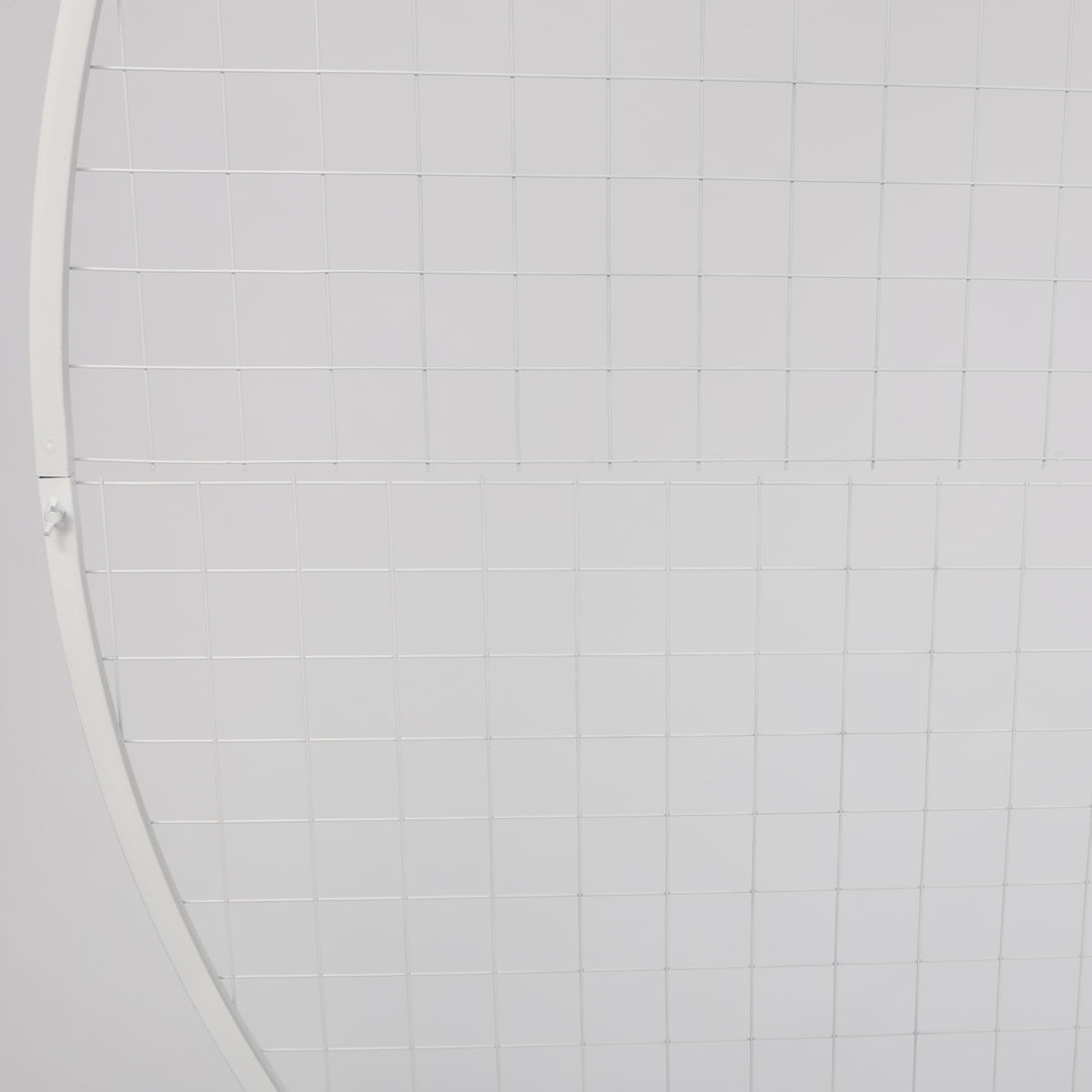 Gap & mesh not lining up along centre of frame