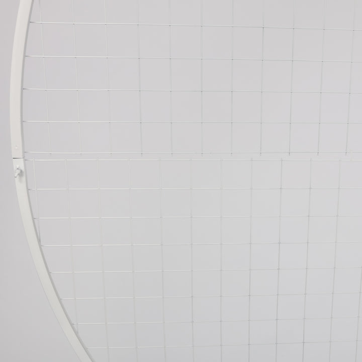 Gap & mesh not lining up along centre of frame