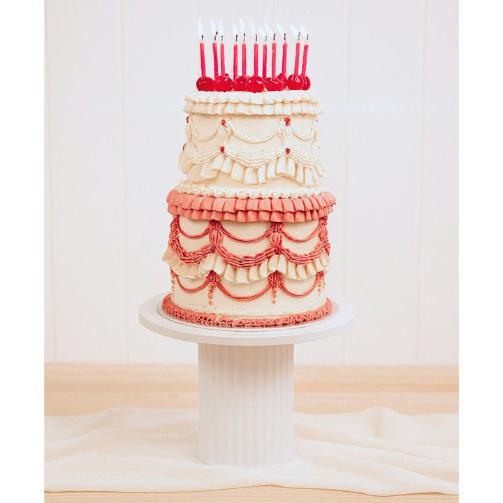 Cake Stand - Ribbed - White (25x20.5cm) with decorative vintage, 2-tiered cake on top