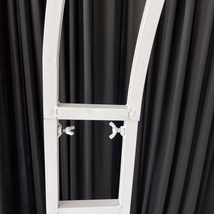Crescent Arch Flower Frame Package - Red (2pc)