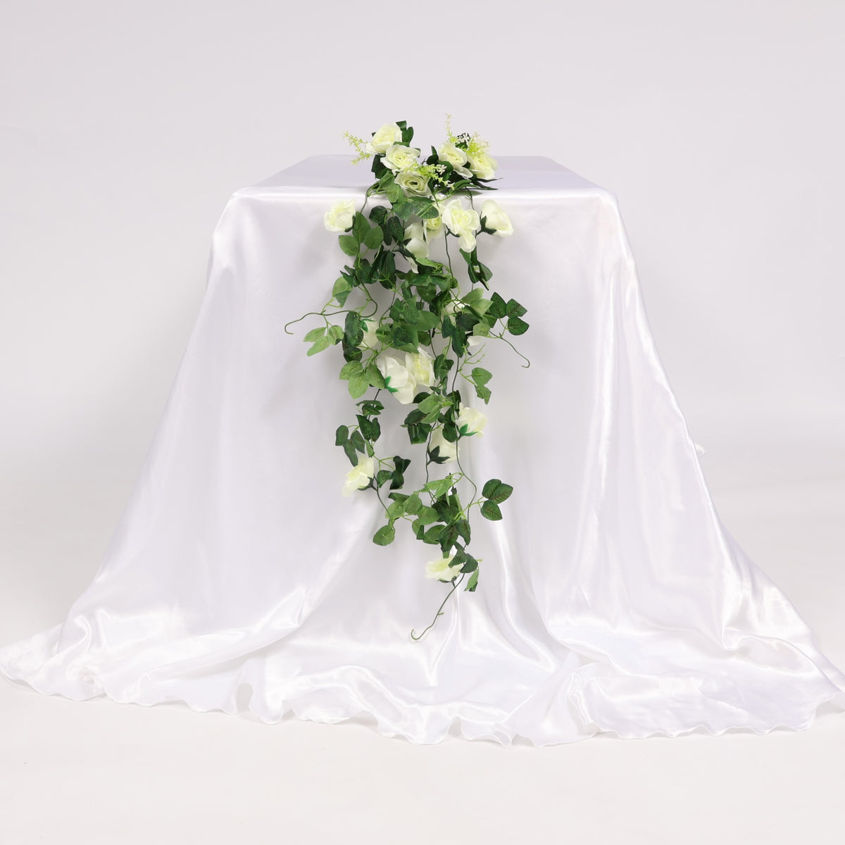 Clearance Wedding & Event Supplies