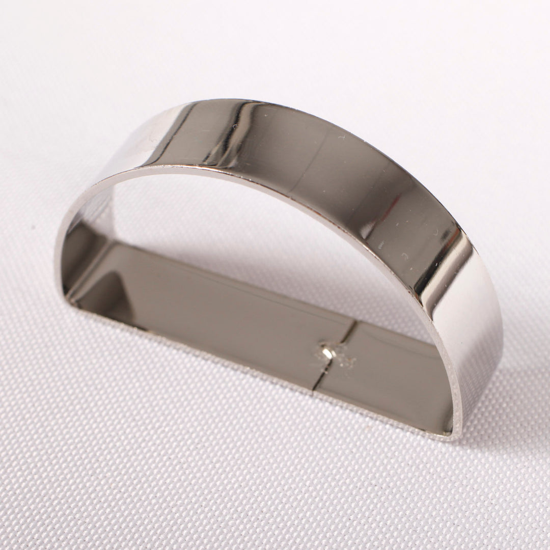 Arched Napkin Ring - Metallic Silver