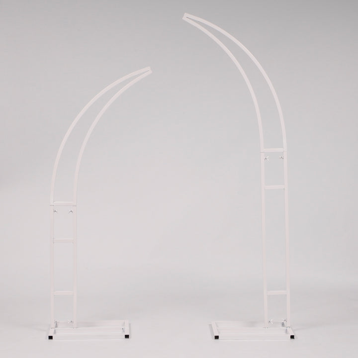 Free standing two-piece Crescent Arch Flower Frame without flowers