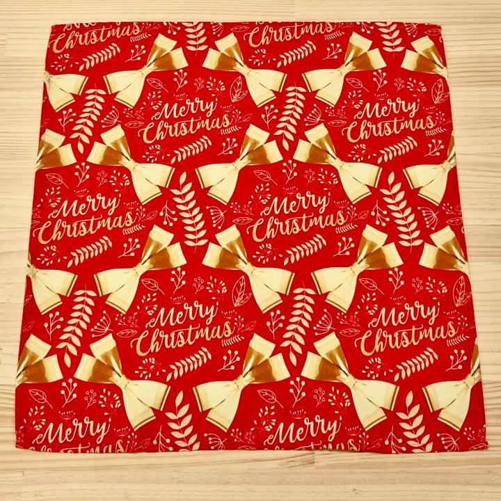 Christmas Cloth Napkins - Merry Christmas Gold Bows on Red (50x50cm)