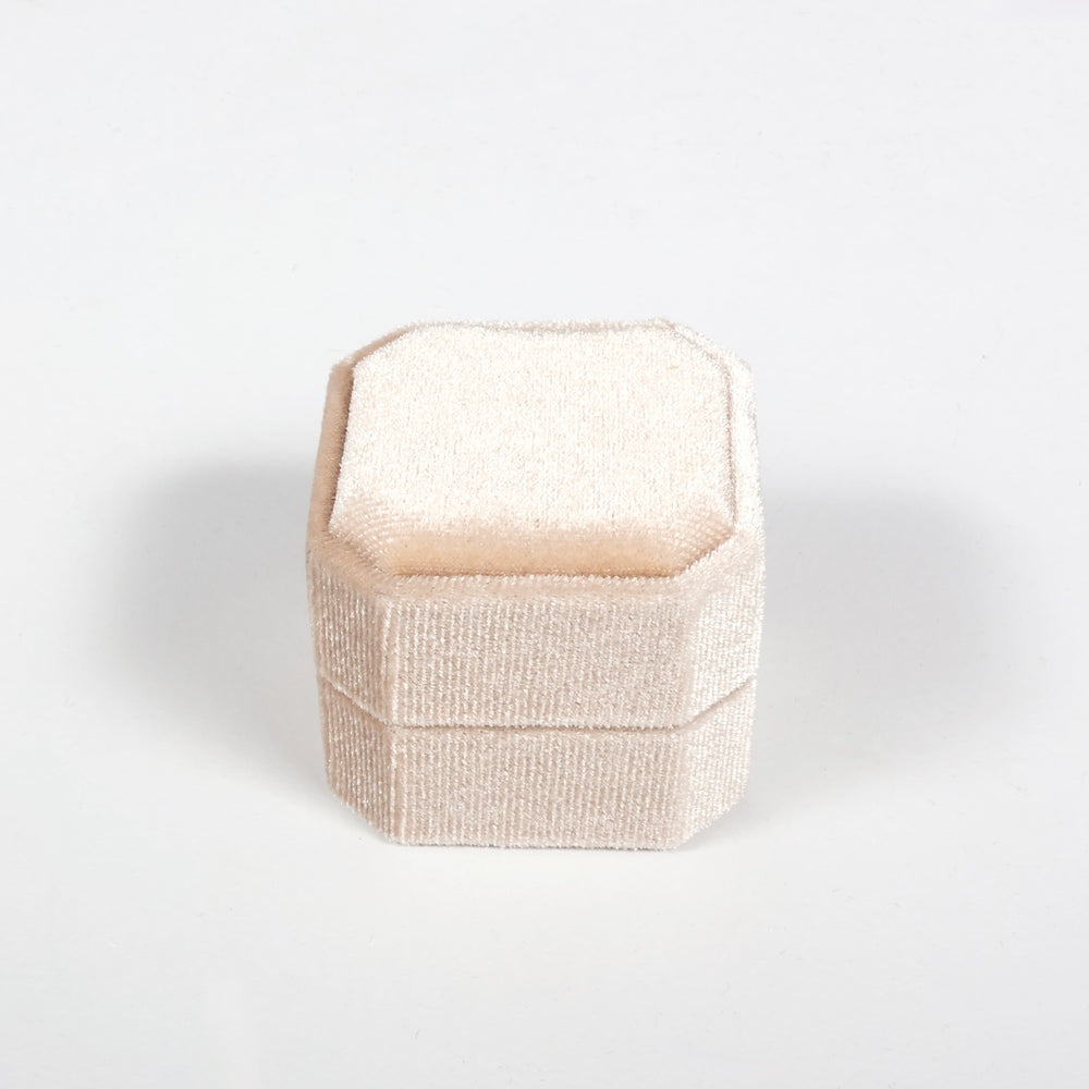 Velvet Ring Box - Ivory