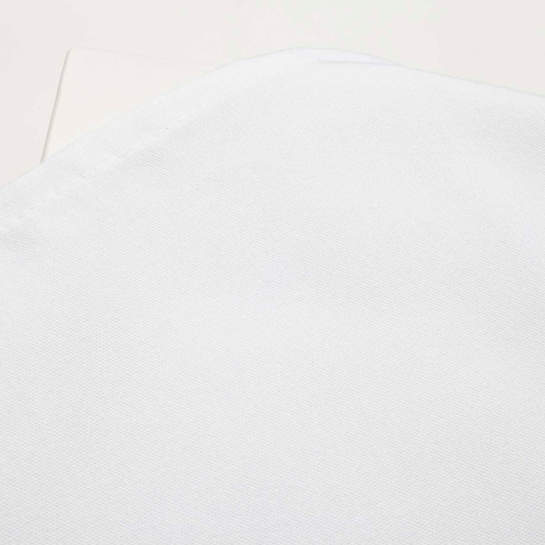 Spun Polyester White Fitted Tablecloth close up