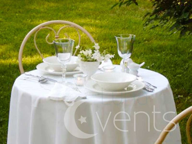 White Round Tablecloth (220cm) in setting 
